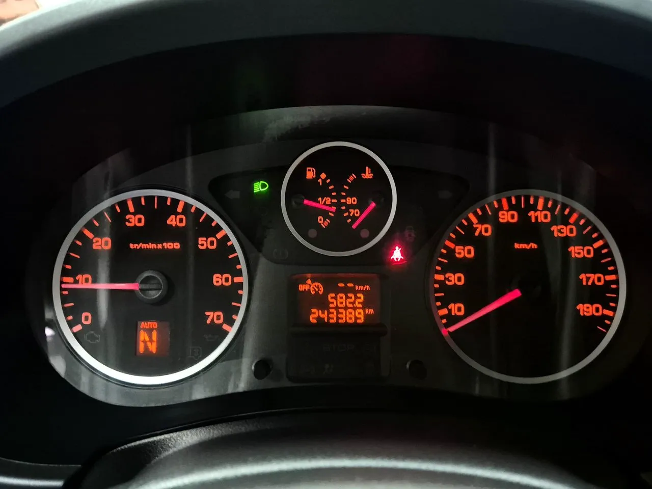 Vehicle image 12