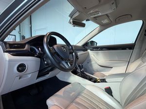 Skoda Superb bild 4