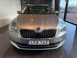 Skoda Superb bild 3