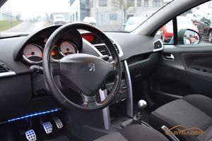 Peugeot 207 bild 8