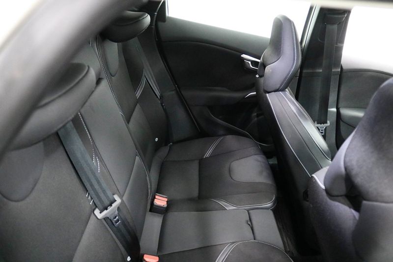 Volvo V40 bild 9