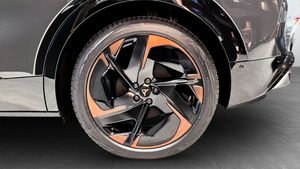 Cupra Tavascan bild 9
