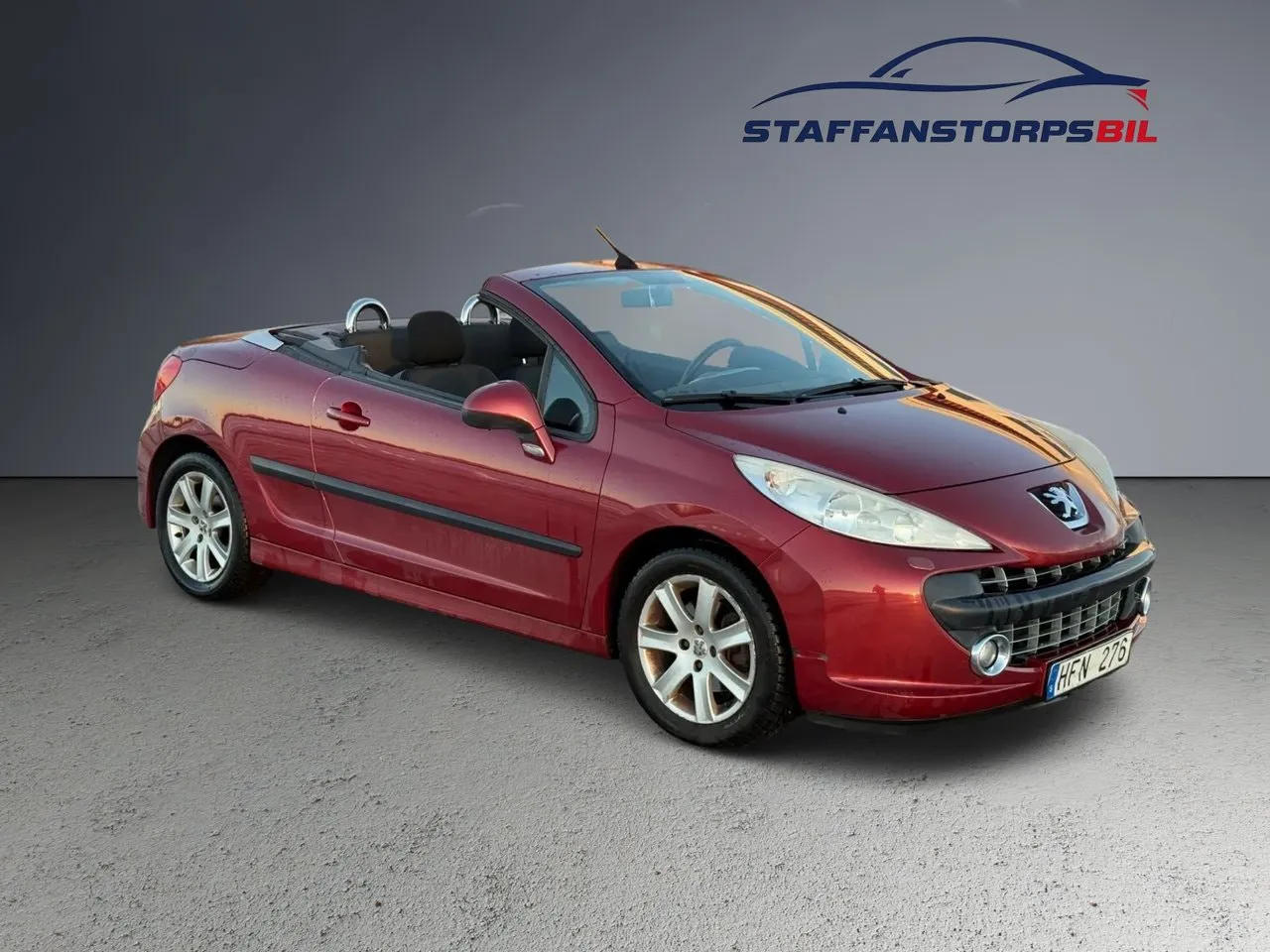 Vehicle image 8