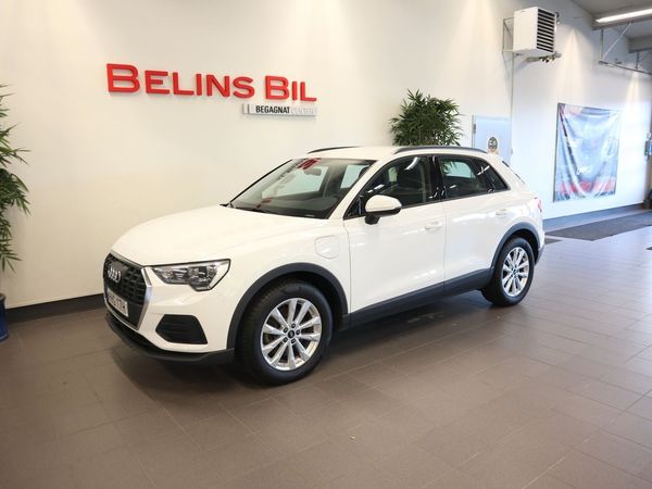 Audi Q3 45 TFSI e-tron 245Hk V-hjul & Drag - 2023