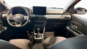 Dacia Sandero bild 4