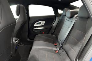 Mercedes CLA350 bild 11
