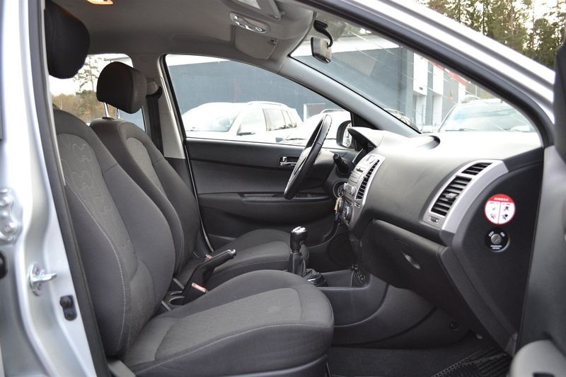 Hyundai i20 bild 8