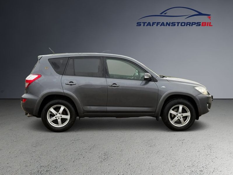 Toyota RAV4 bild 4