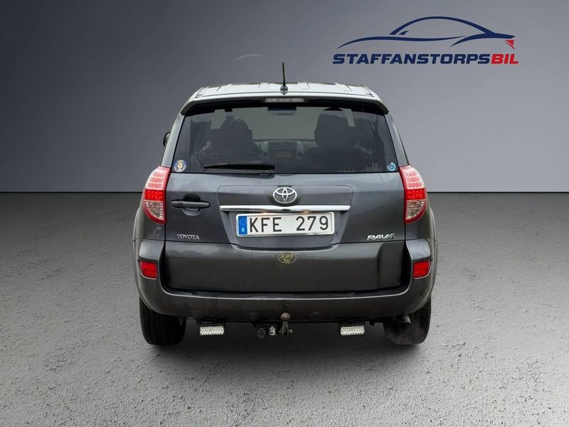 Toyota RAV4 bild 7