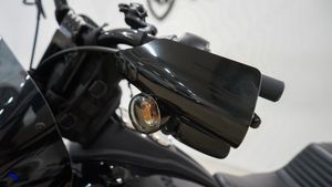 Harley-Davidson Low Rider bild 4