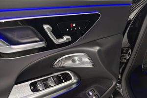 Mercedes E300 bild 11