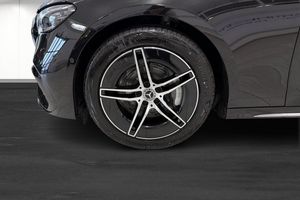 Mercedes E300 bild 5