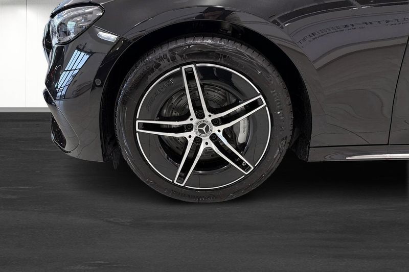 Mercedes E300 bild 5