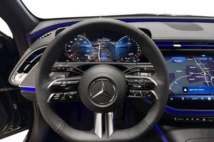 Mercedes E300 bild 7