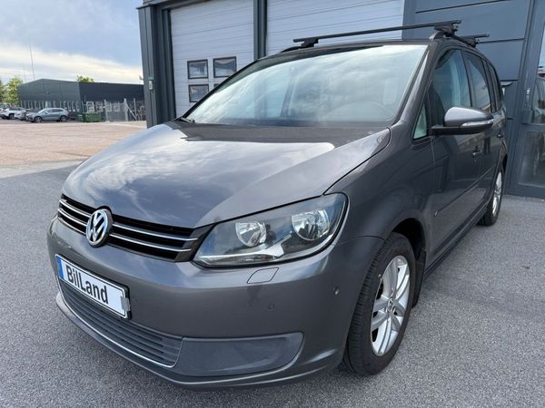 Volkswagen Touran 7-seater 1.6 TDI DPF BMT Masters Euro 5 - 2011