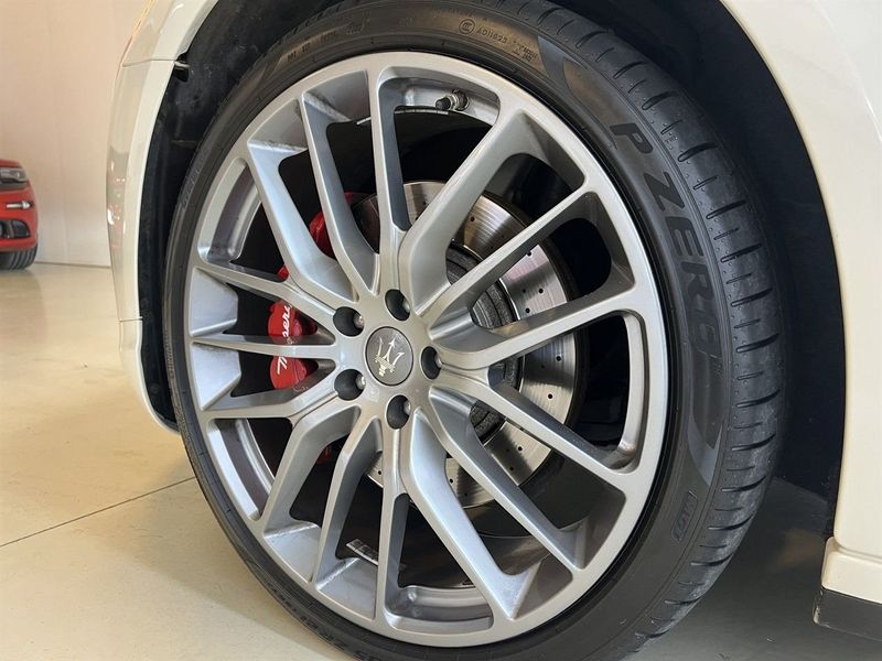 Maserati Quattroporte bild 19