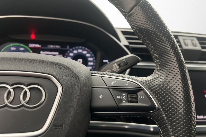 Audi Q3 bild 14