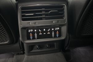 Audi RSQ8 bild 13
