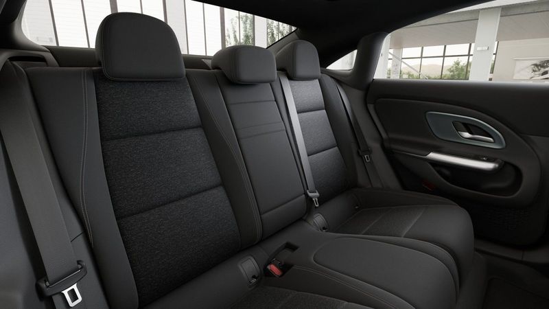 Mercedes CLA350 bild 10