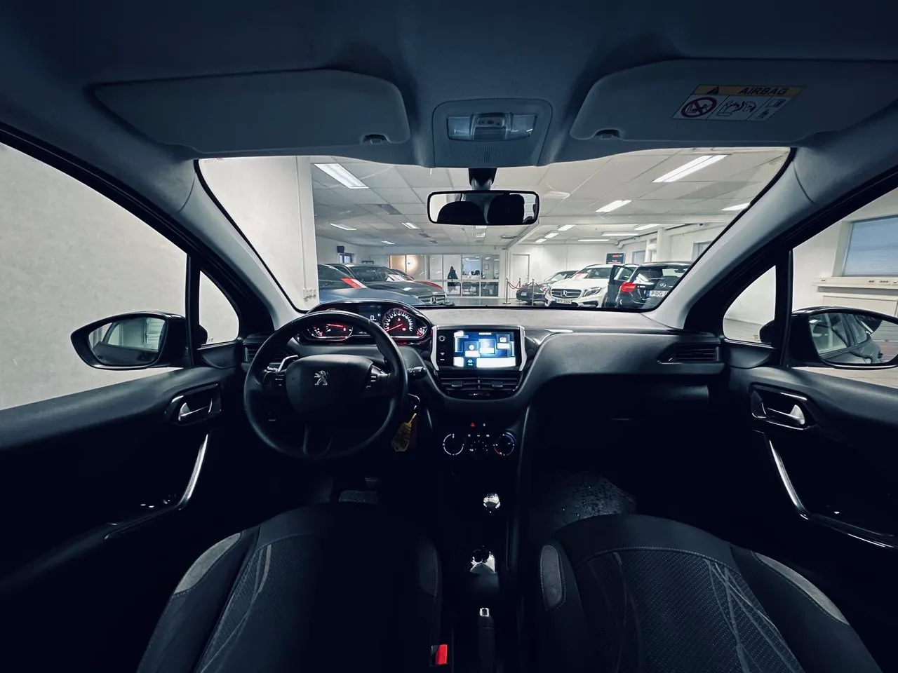 Vehicle image 8