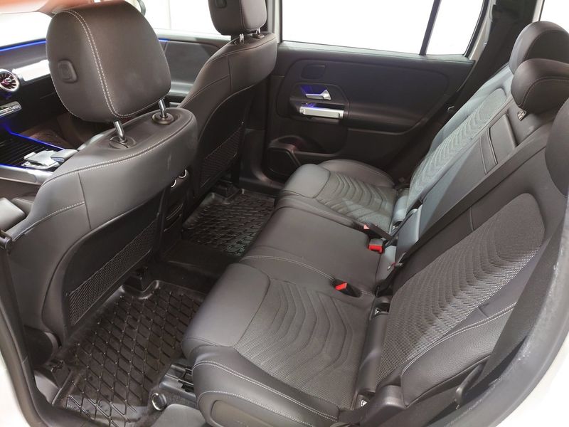 Mercedes GLB200 bild 8