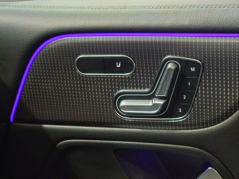 Mercedes GLB200 bild 12