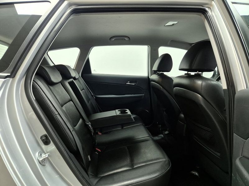 Hyundai i30 bild 25
