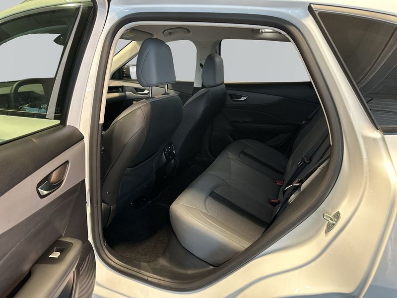 MG S5 EV bild 13