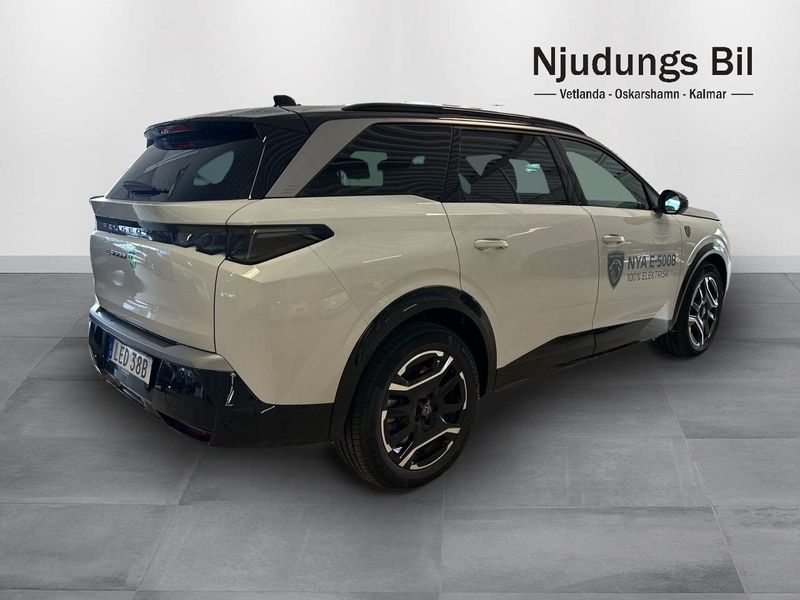 Peugeot e-5008 bild 3
