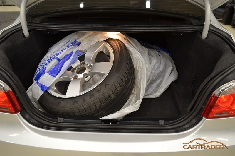 BMW 520 bild 13