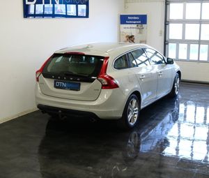 Volvo V60 bild 2