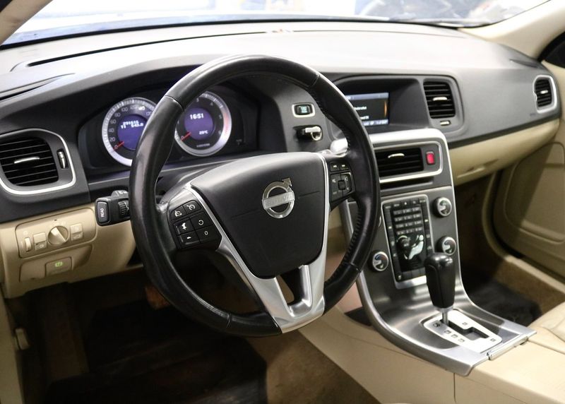 Volvo V60 bild 10