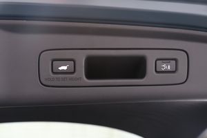 Honda ZR-V bild 9