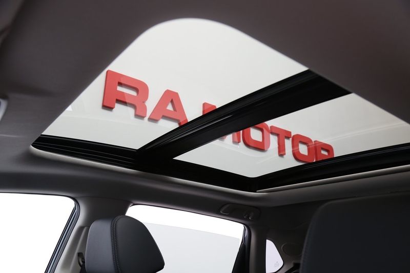 Honda ZR-V bild 20
