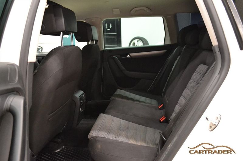Volkswagen Passat bild 9