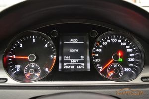 Volkswagen Passat bild 13
