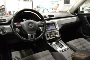 Volkswagen Passat bild 10