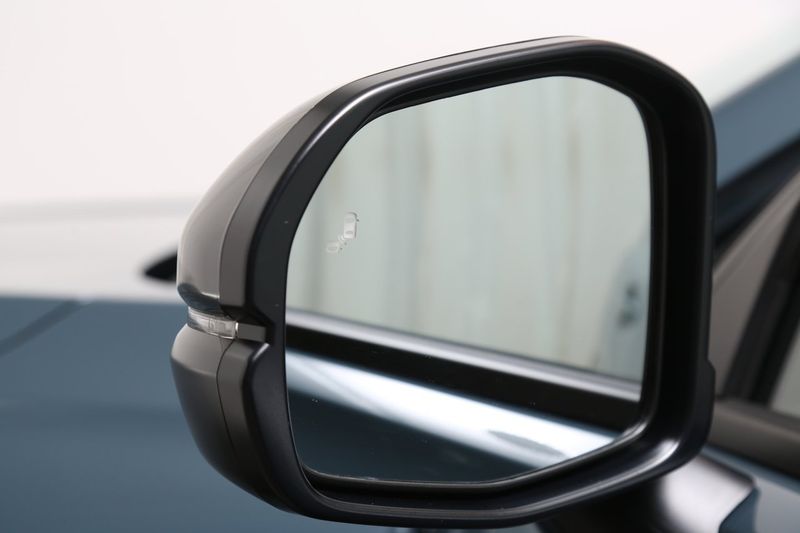 Honda ZR-V bild 13