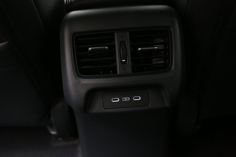 Honda ZR-V bild 18