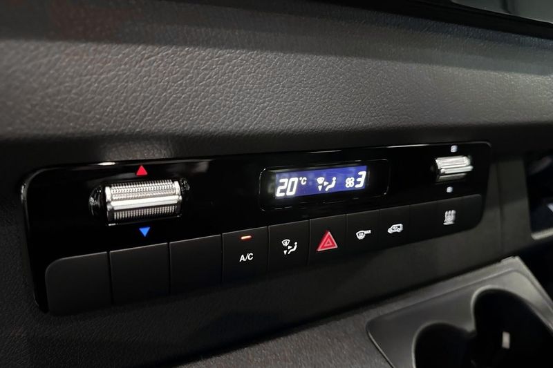 Mercedes Sprinter bild 26