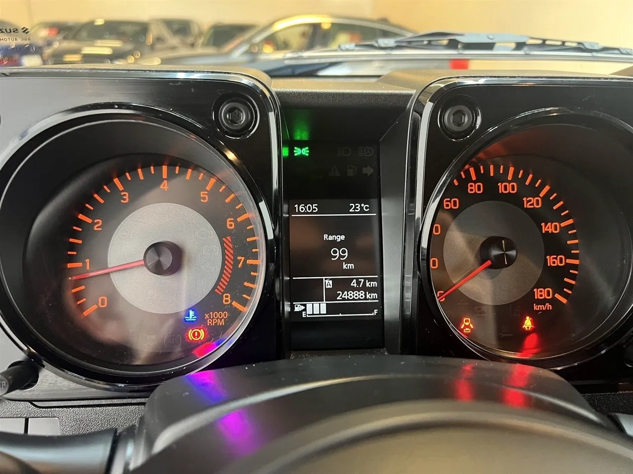 Vehicle image 13