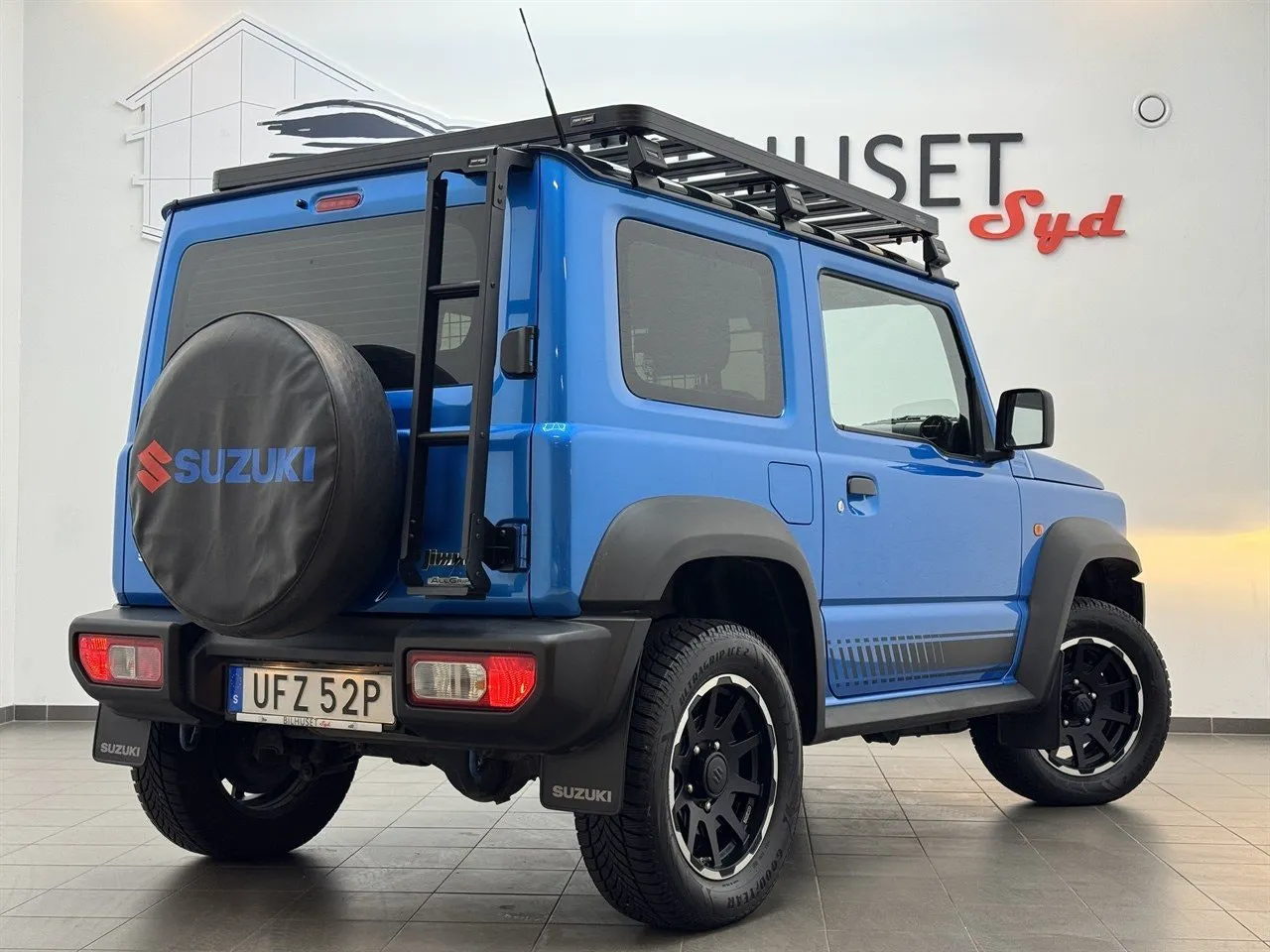 Vehicle image 2