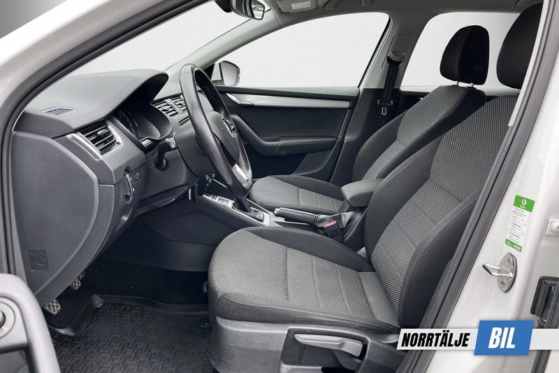 Skoda Octavia bild 8