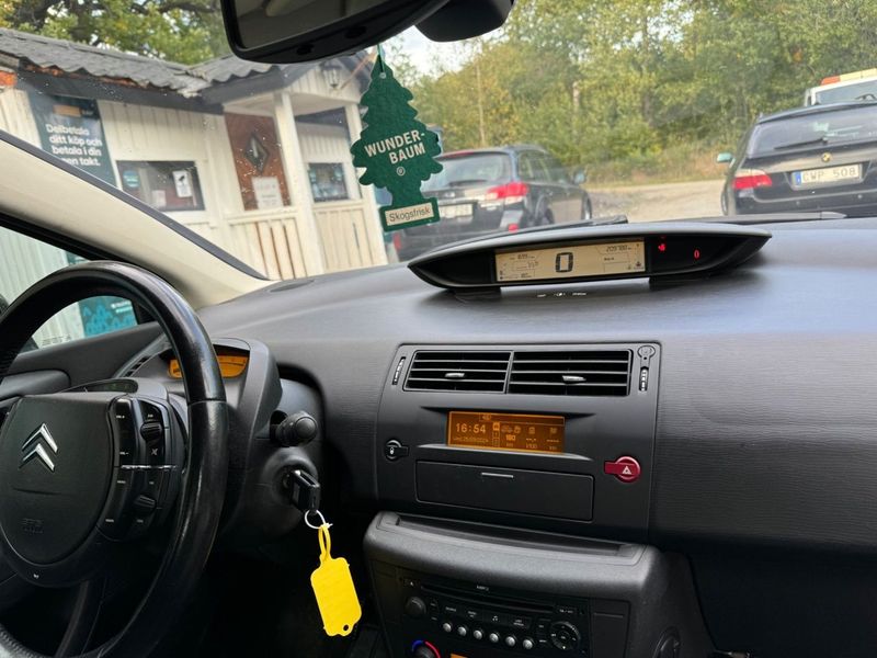 Citroen C4 bild 7
