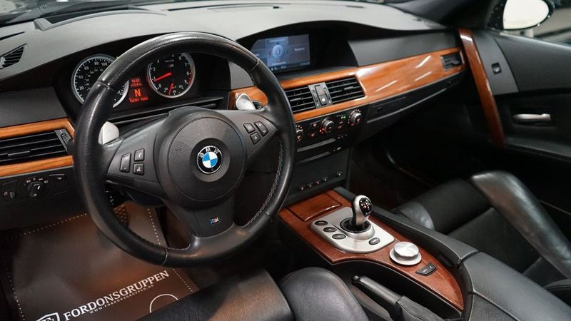 BMW M5 bild 19