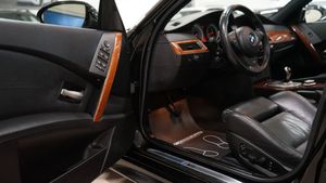 BMW M5 bild 15