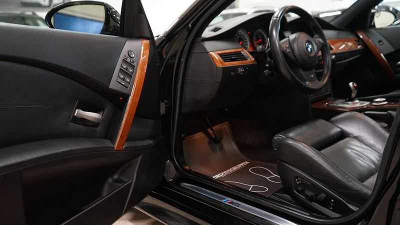 BMW M5 bild 15