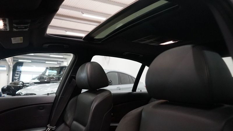 BMW M5 bild 17