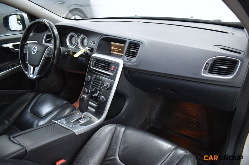 Volvo S60 bild 12