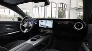 Mercedes CLA250 bild 10